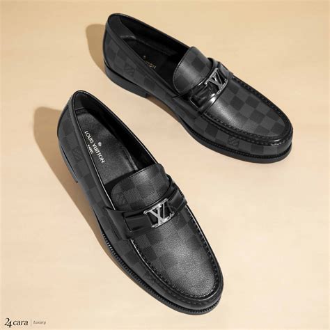 louis vuitton loafers price